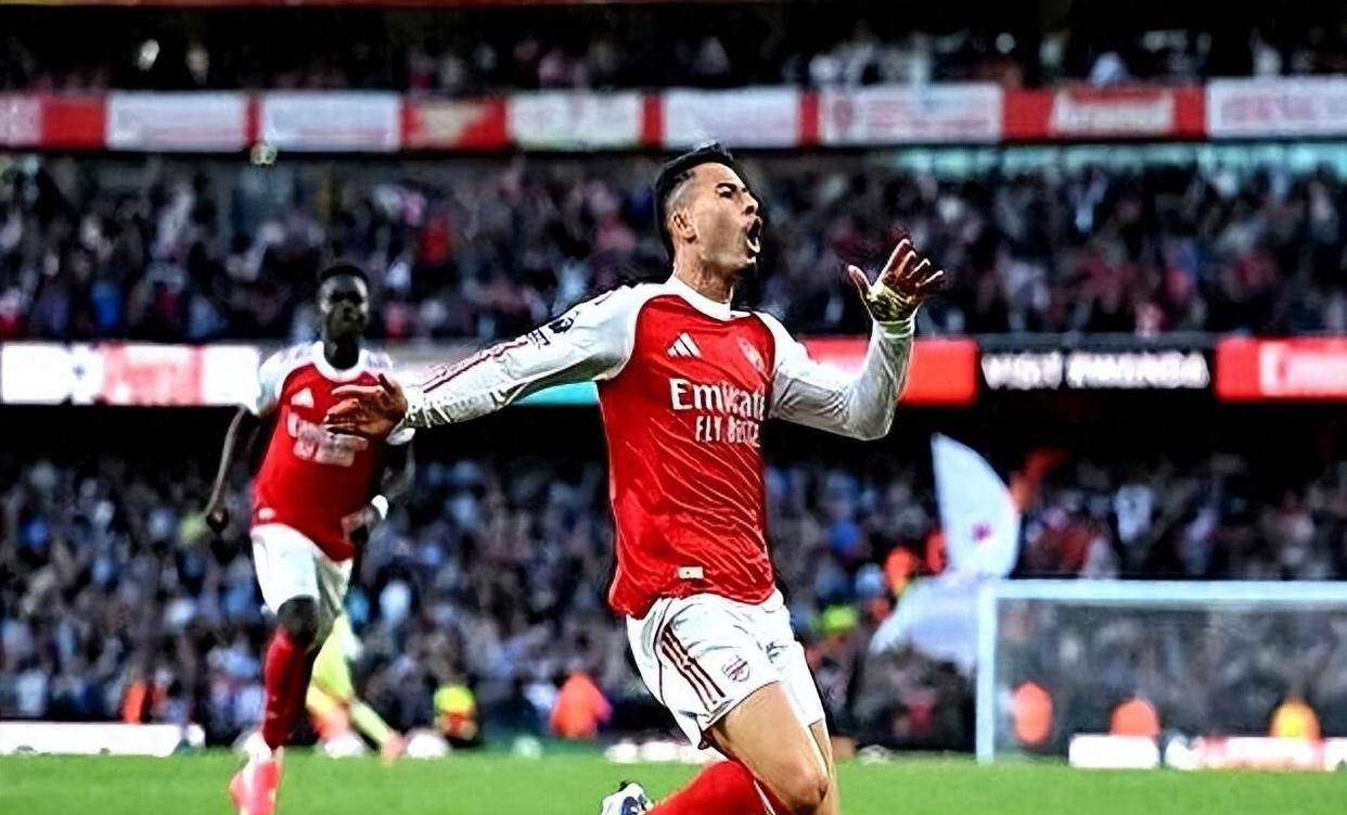 锋甚至一度, 逆境开局, class 锋甚至一度, 逆境开局, class