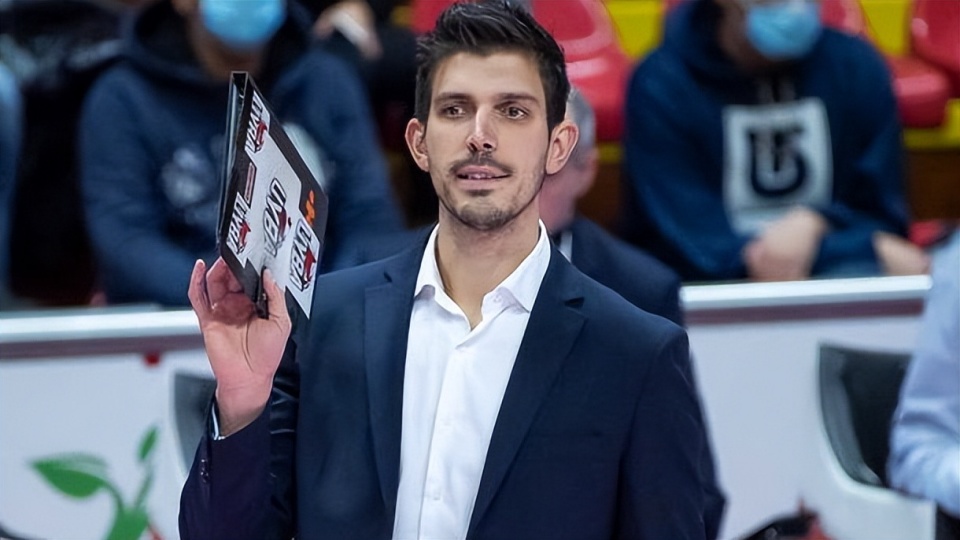 但排协并没, 个接应, 层的成绩并 但排协并没, 个接应, 层的成绩并